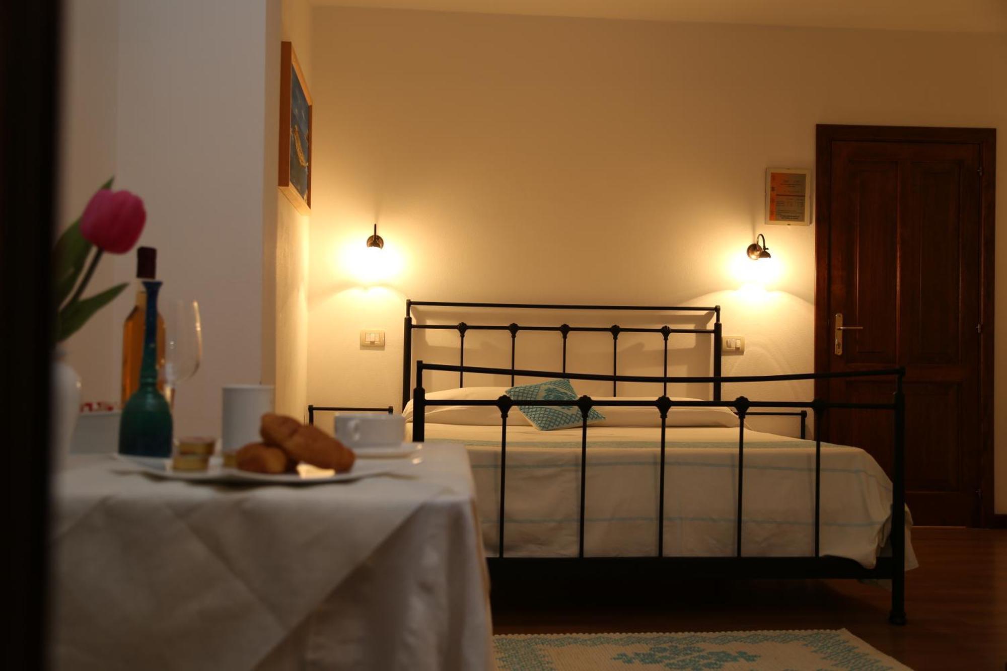 أوريستانو B&B Tre - Rooms & Relax الغرفة الصورة